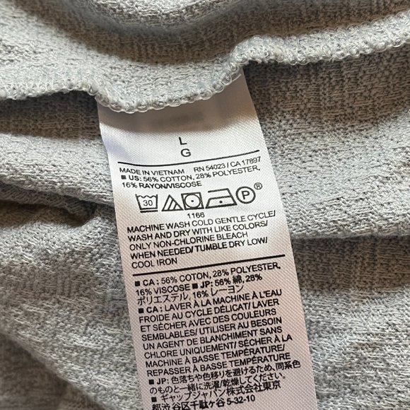 Long Sleeve Gray Wide Neck Banana Republic Blouse Size Large Textured Fabric - Picture 7 of 8